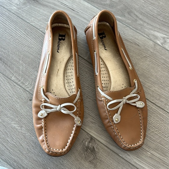 Brown’s Leather Brown Loafer - Picture 3 of 3